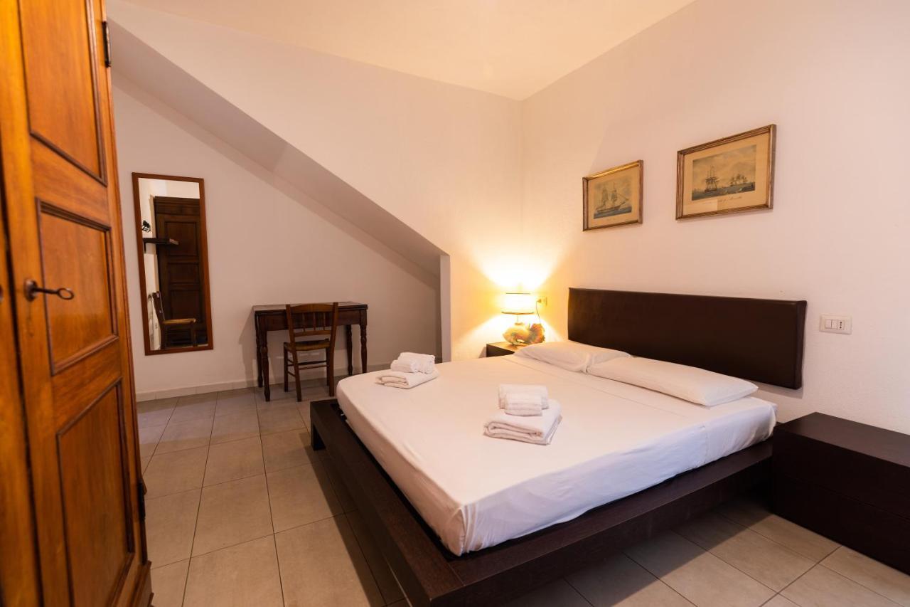 Theo'S Rooms Olbia Eksteriør billede