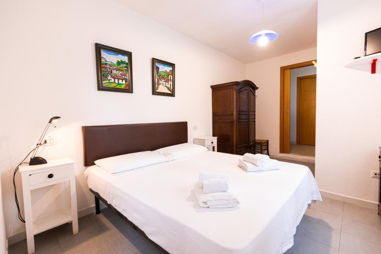 Theo'S Rooms Olbia Eksteriør billede